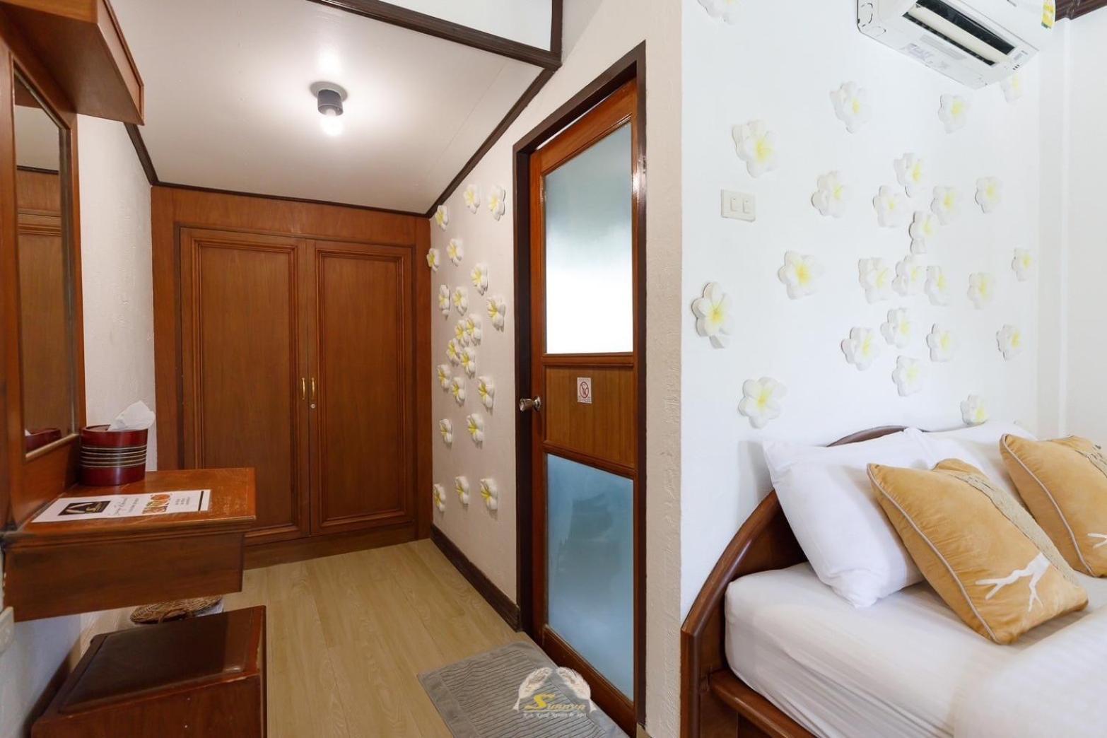 Suanya Kohkood Resort And Spa Ko Kut Экстерьер фото